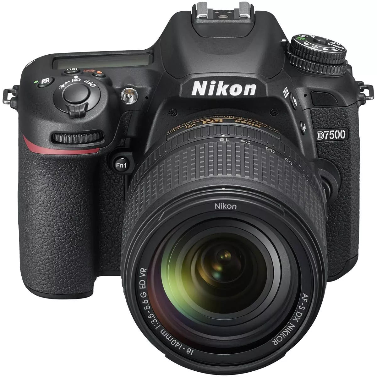 Nikon D7500 + AF-S DX NIKKOR 18-140 mm f/3,5-5,6G ED VR