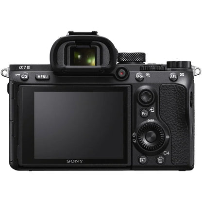 Sony Alpha 7 III negra + lente FE 28-70 mm f/3,5-5,6 negra