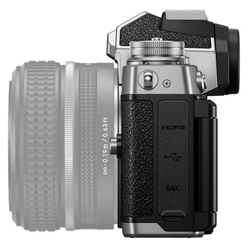 Nikon Z FC Solo cuerpo