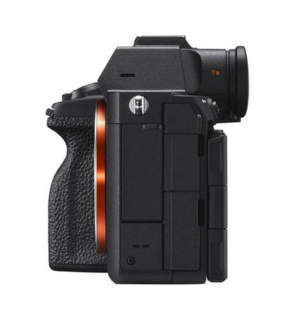 Sony Alpha A7R V solo cuerpo