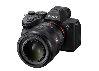 Sony Alpha A7R V solo cuerpo