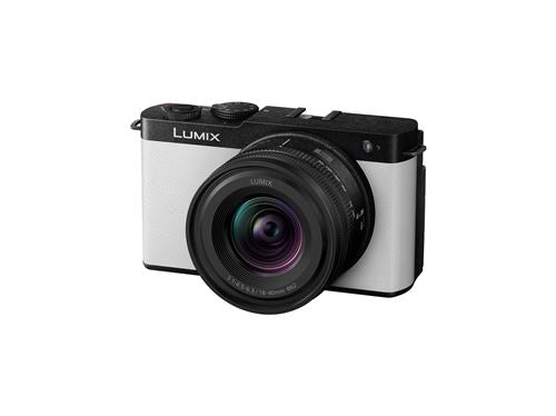 Panasonic Lumix DC-S9 (White) + Panasonic Lumix 18-40 mm f/4,5-6,3